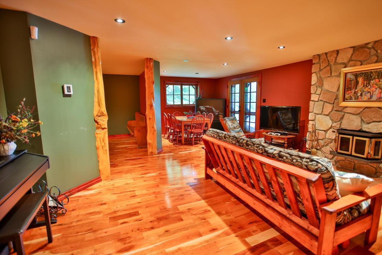 Domaine La Cedriere Villa Grenville-Sur-La-Rouge Exteriör bild